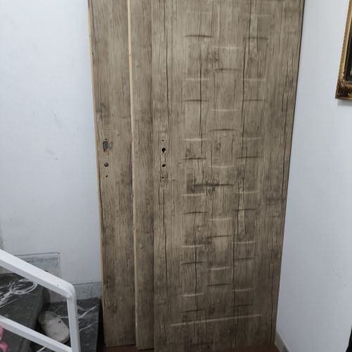 درب چوبی مدل کرکره ای