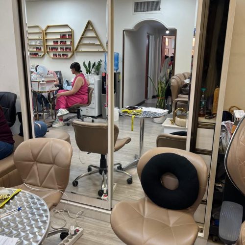 فروش لوازم آرایشگاه زنانه رنگ نسکافه ای