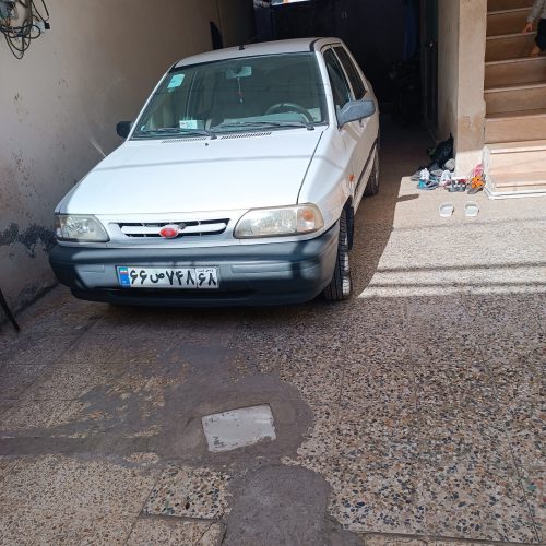 60متر خونه با امتیاز آب برق گاز جدا