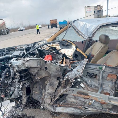 405 تصادفی ، دوگانه کارخانه