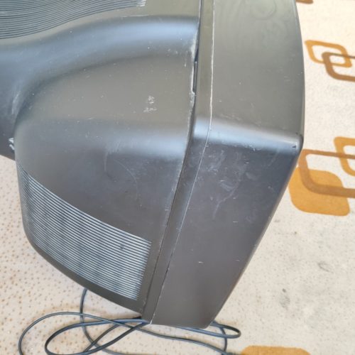 فقط بخاطر کمبودجا میفروشمش به خریدار واقعی تخفیفهم میدم