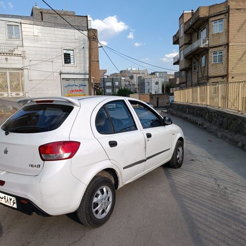 تیبا هاچ بک سفید مدل 97