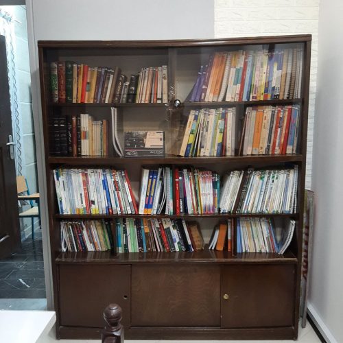 فروش کتابخانه فوری