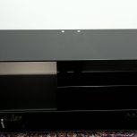 میز زیر تلویزیون در حد