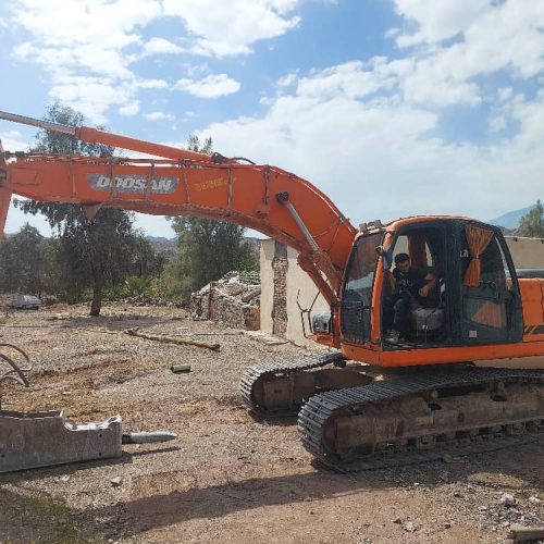 بیل مکانیکی هیوندا 210 بیل هیوندا 220خط 9
