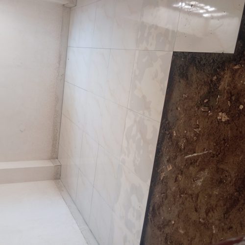 استا هرنوع دیوال چنی کاشی سرامیک سیمان کاری