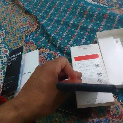 گوشی‌موبایل