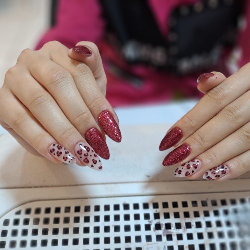 تخفیف ویژه آموزش ناخون