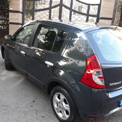 ساندرو مدل 95 بی رنگ