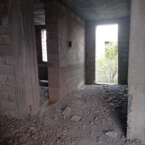 فروش خانه مسکونی در ایسین شهرک درگیر