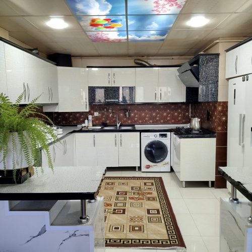 آپارتمان 102