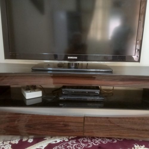 میز تلوزیون دوتیکه ومتحرک