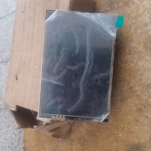 فروش یک عدد 3.5 اینچ لمسی نو