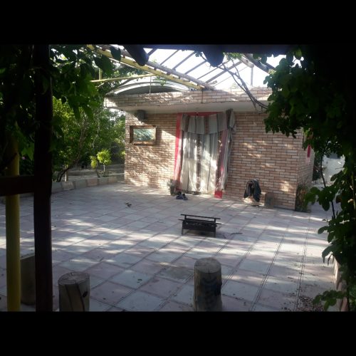 باغ هزارمتری فولادشهر