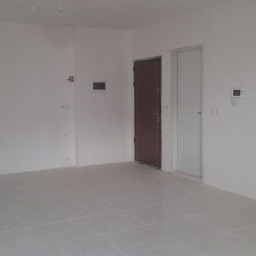 آپارتمان نوساز کلید نخورده