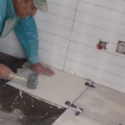 سیم کشی ساختمان ولوله کشی آب وفاضلاب کاشی کاری  مجوز از سازمان فنی وحرفه کشور