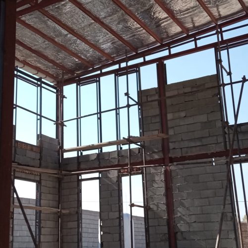 دیوار کشی ویلا استخر آلاچیق آبشار سنگ فرش کباب پز