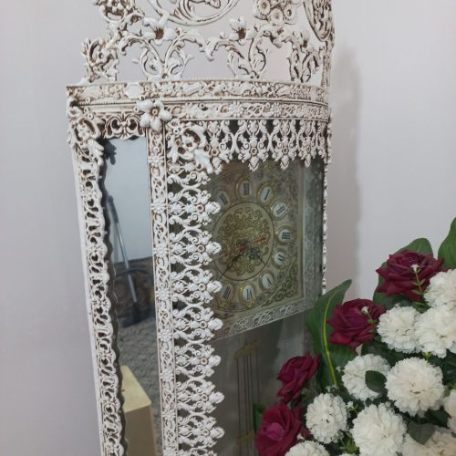 ساعت ایستاده