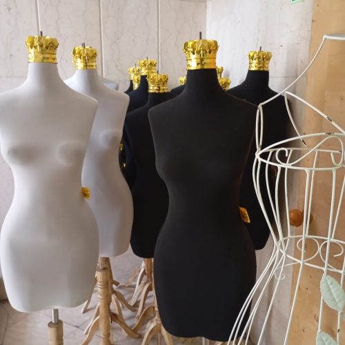 مانکن لباس