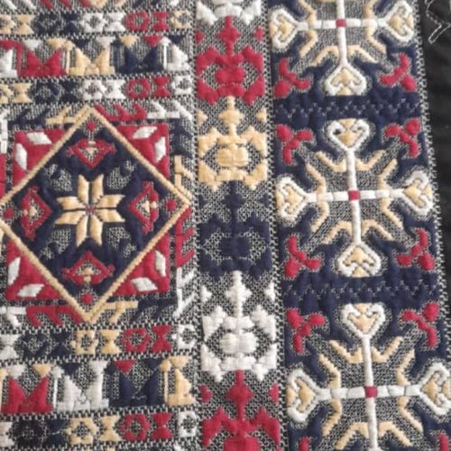 زیاستین زنانه