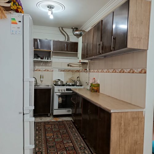 60متر خونه با امتیاز آب برق گاز جدا