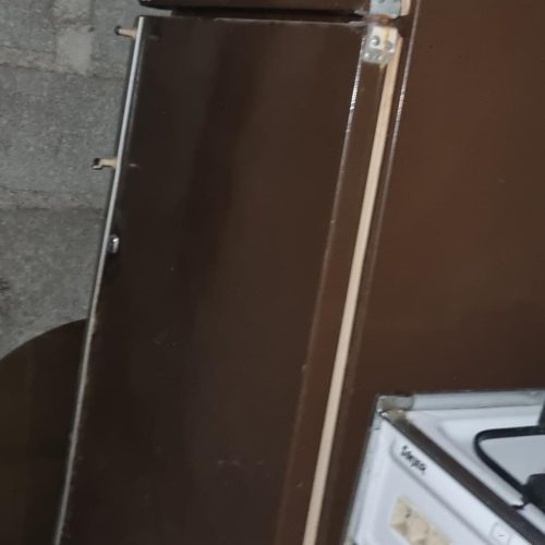 فروش یک عدد یخچال فریزر مارک مولد