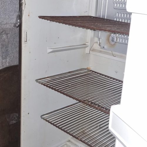 فروش یک عدد یخچال فریزر مارک مولد