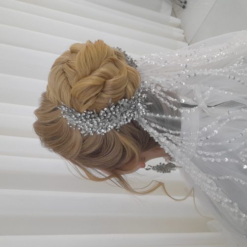 شنیونکار نیازمند مدل برا عکاسی