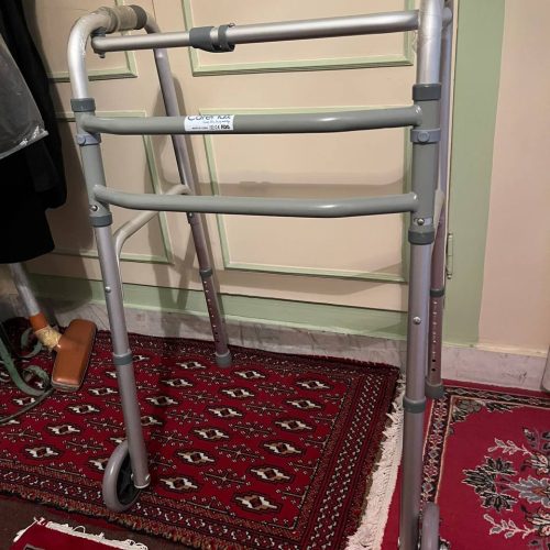 واکر چرخدار تاشو