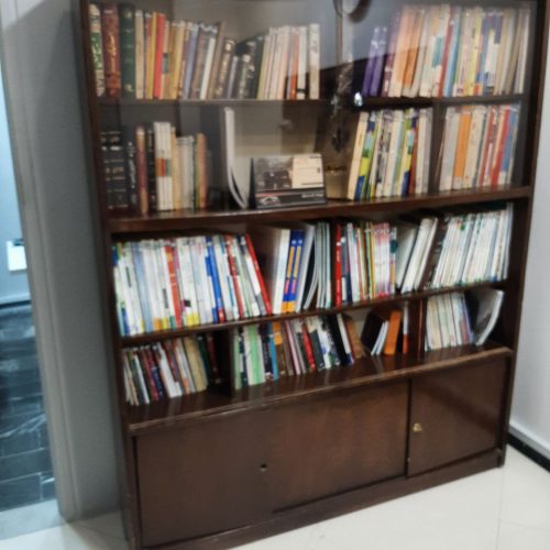 فروش کتابخانه فوری