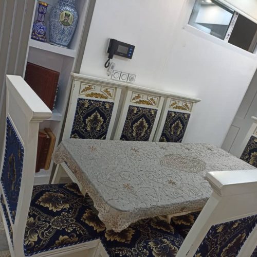 مبلمان و میز ناهار خوری