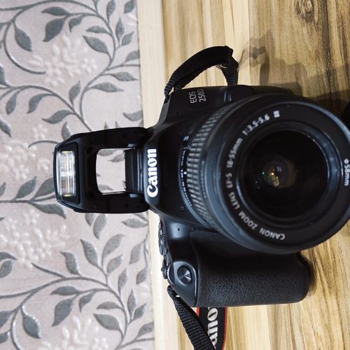 دوربین canon 250d