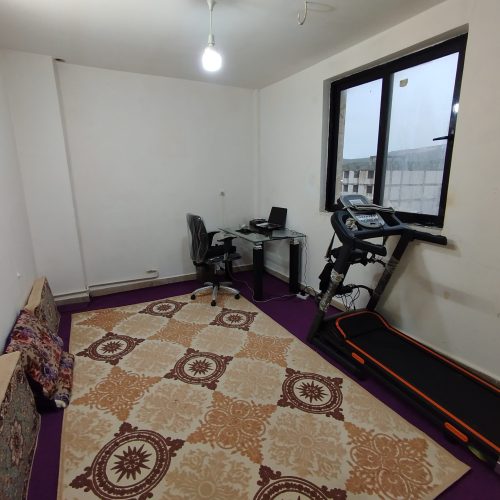 آپارتمان 102