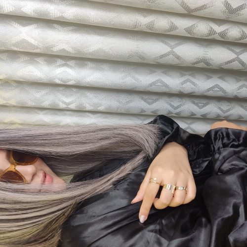 نیازمند به مدل رنگ مو