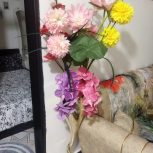 گلدان طلایی باشش شاخه گل مصنوعی