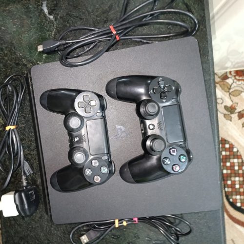 دستگاهps4اسلیم