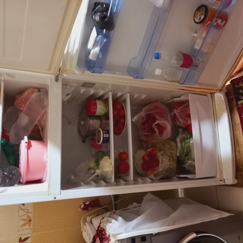 سلام یخچال ترو تمیز قابل استفاده. لطفا تماس بگیرید پیام ندهید