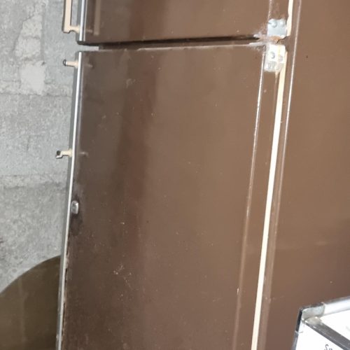 فروش یک عدد یخچال فریزر مارک مولد