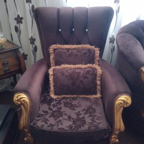 مبل قهوه ای 8نفره قابل استفاده