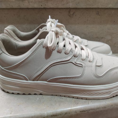 کفش برشکا کرم رنگ