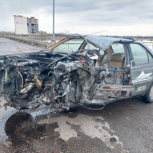 405 تصادفی ، دوگانه کارخانه