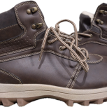 کفش کوهنوردی مخصوص مکان سرد