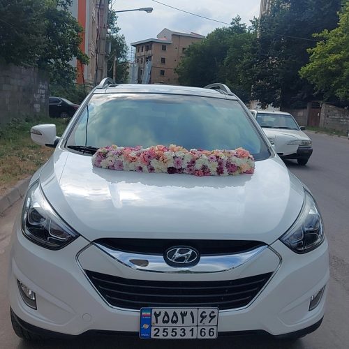 اجاره ماشین عروس باراننده