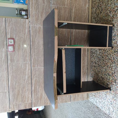 میز و صندلی