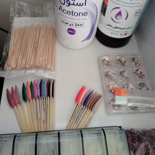 لوازم کاشت ناخن اورجینال