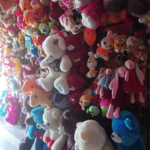 تولیدوپخش انواع عروسک پارسال به سراسرکشور