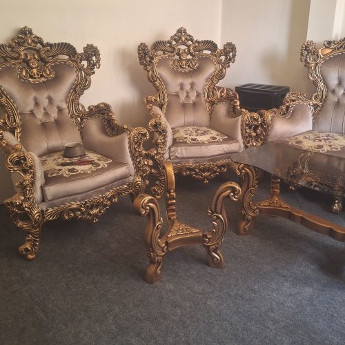 مبلمان سلطنتی و کلاسیک در حد نو