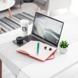 نیازمند 100 نیروی فعال