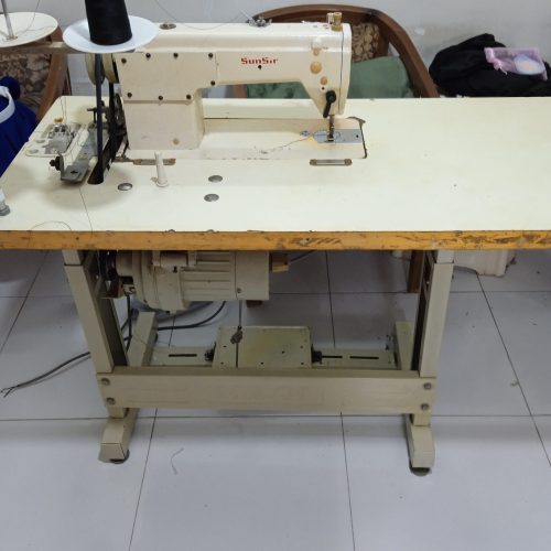 دوعدد چرخ خیاطی راسته