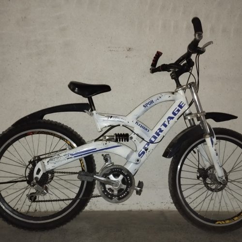 دوچرخه 23 تنه بزرگ سفید همه چیزو تازه اوز کردم